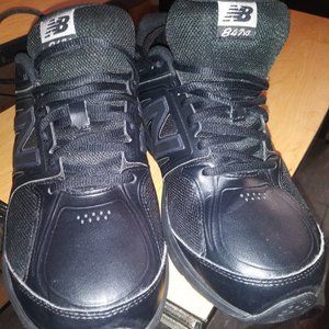 2 prs. of Ladies Sneakers New Balance